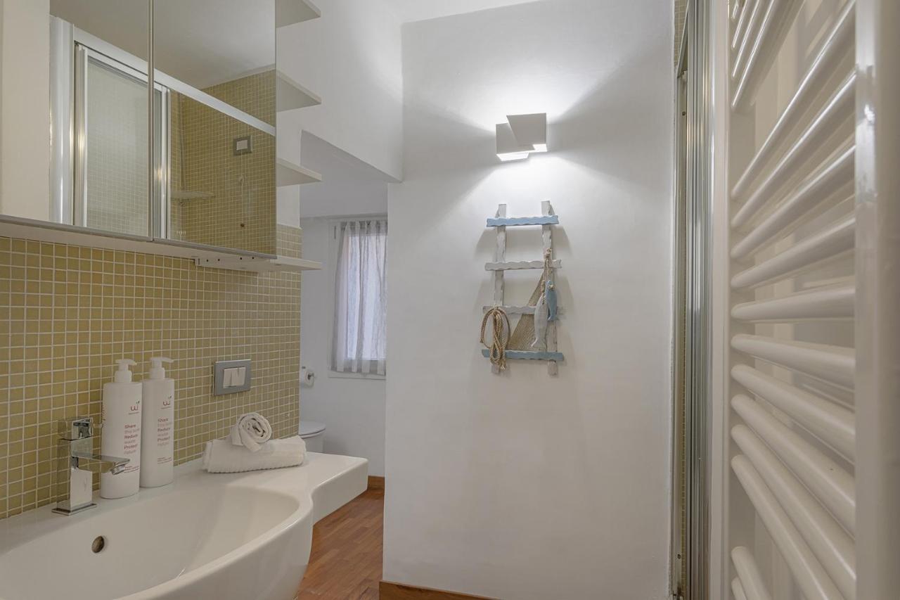 Casa Marilu Nel Centro Storico Di Rapallo By Wonderful Italy Esterno foto